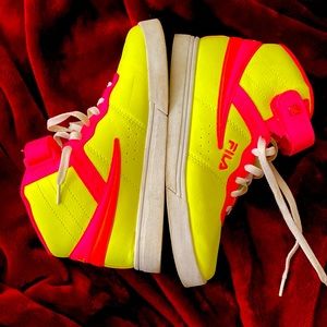 FILA neon shoes size 6 1/2
